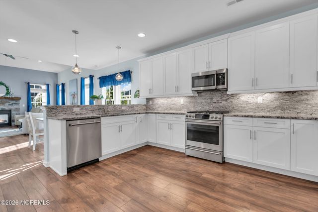 59 Milky Way Drive, Barnegat, NJ 08005