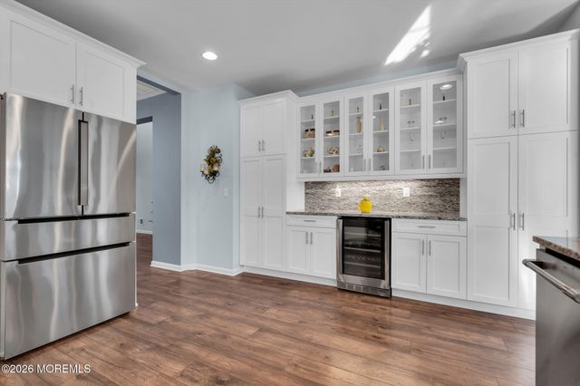 59 Milky Way Drive, Barnegat, NJ 08005