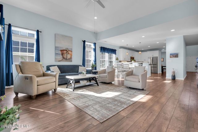59 Milky Way Drive, Barnegat, NJ 08005