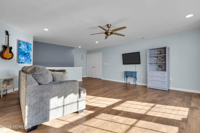 59 Milky Way Drive, Barnegat, NJ 08005
