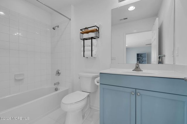 59 Milky Way Drive, Barnegat, NJ 08005