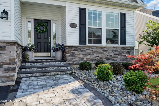 59 Milky Way Drive, Barnegat, NJ 08005