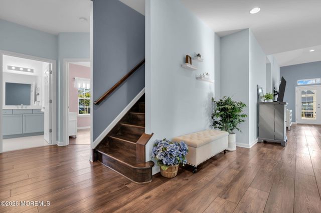 59 Milky Way Drive, Barnegat, NJ 08005