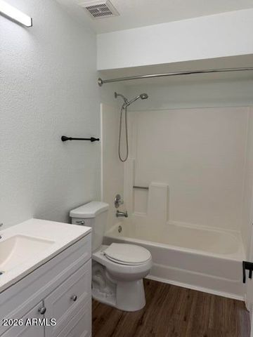 6758 W RUTH Avenue, Peoria, AZ 85345