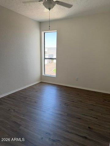 6758 W RUTH Avenue, Peoria, AZ 85345