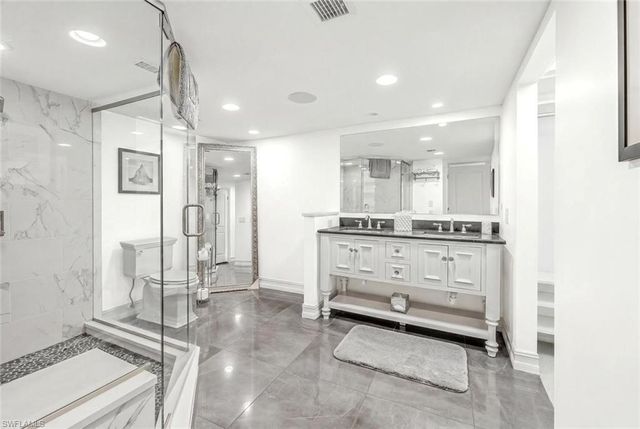 2381 Gulf Shore BLVD N 503, Naples, FL 34103