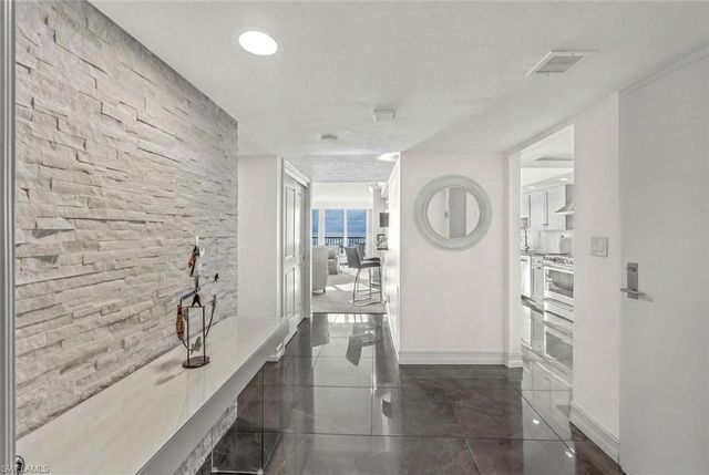 2381 Gulf Shore BLVD N 503, Naples, FL 34103