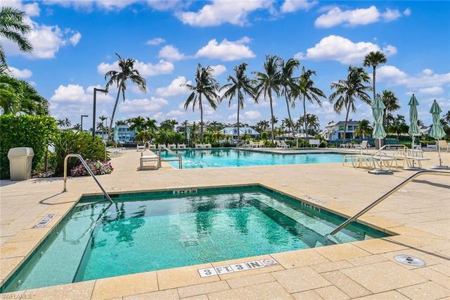 2381 Gulf Shore BLVD N 503, Naples, FL 34103
