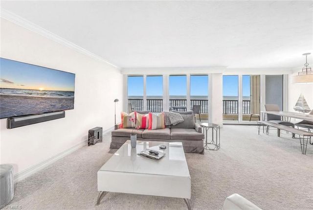 2381 Gulf Shore BLVD N 503, Naples, FL 34103