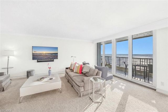 2381 Gulf Shore BLVD N 503, Naples, FL 34103