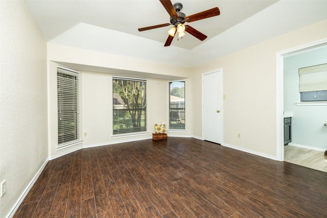 2403 Bayberry Lane, Euless, TX 76039