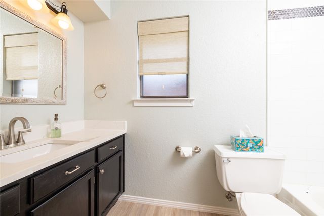 2403 Bayberry Lane, Euless, TX 76039