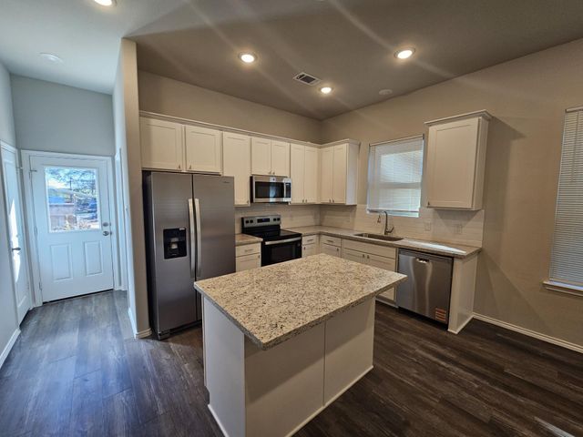 10174 Barberry Street, Montgomery, TX 77318