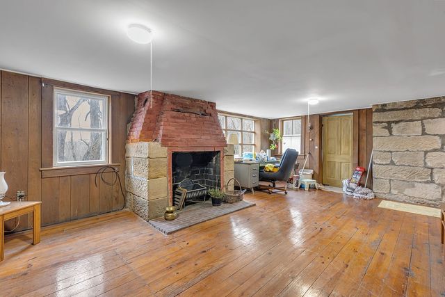 108 Pfeifer Rd, Lancaster Twp, PA 16037