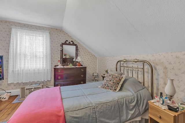 108 Pfeifer Rd, Lancaster Twp, PA 16037