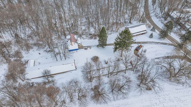 108 Pfeifer Rd, Lancaster Twp, PA 16037