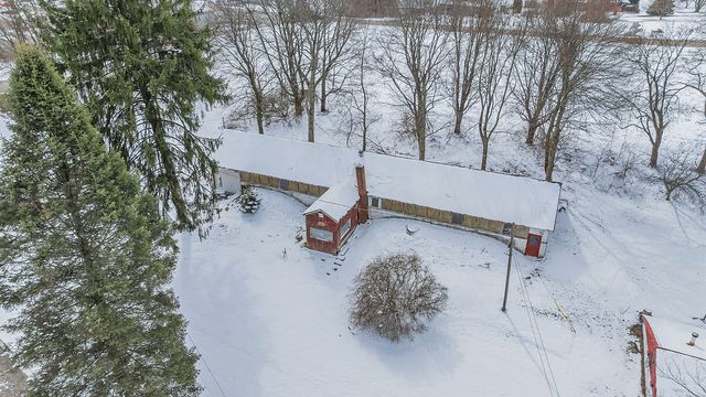 108 Pfeifer Rd, Lancaster Twp, PA 16037