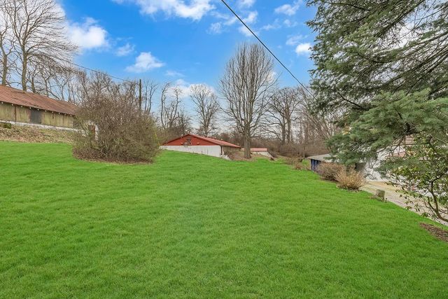 108 Pfeifer Rd, Lancaster Twp, PA 16037