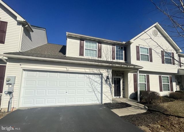 54 COLIN CT, Reading, PA 19606