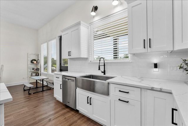 8228 Avenue L, Santa Fe, TX 77510