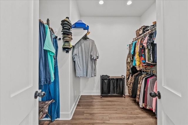 8228 Avenue L, Santa Fe, TX 77510