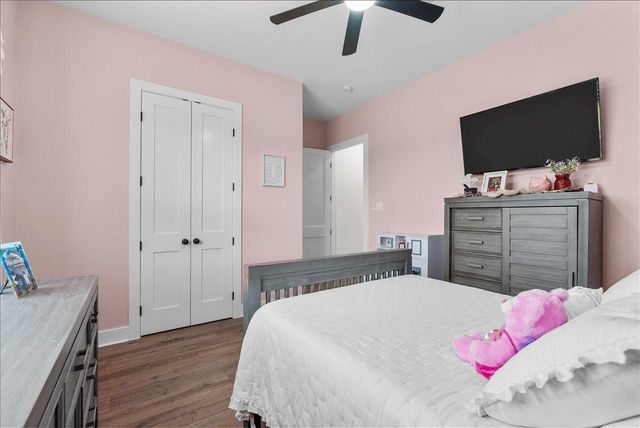 8228 Avenue L, Santa Fe, TX 77510