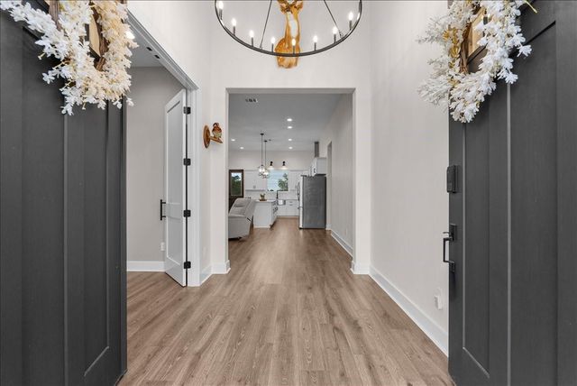 8228 Avenue L, Santa Fe, TX 77510