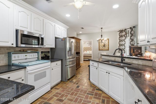 103 Windridge Lane, Purvis, MS 39475
