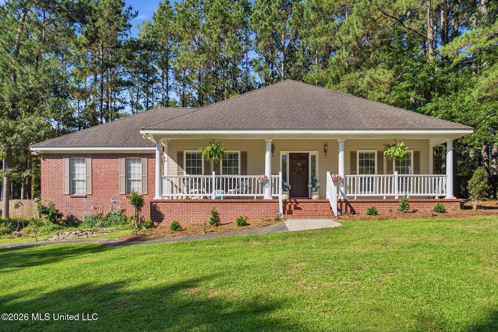 103 Windridge Lane, Purvis, MS 39475