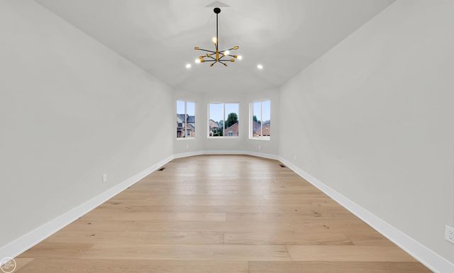 36711 N Pointe Drive, New Baltimore, MI 48047