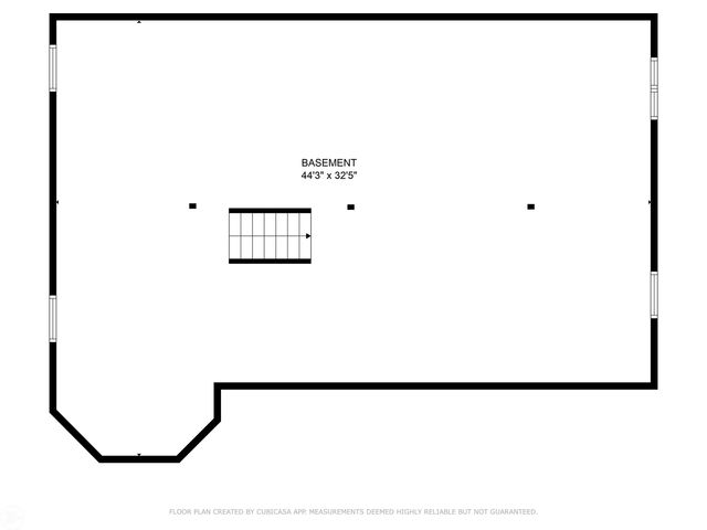 36711 N Pointe Drive, New Baltimore, MI 48047