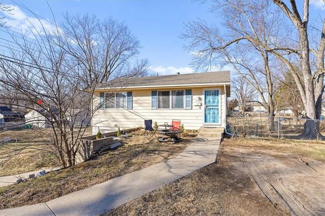 4344 Waverly Avenue, Kansas City, KS 66104