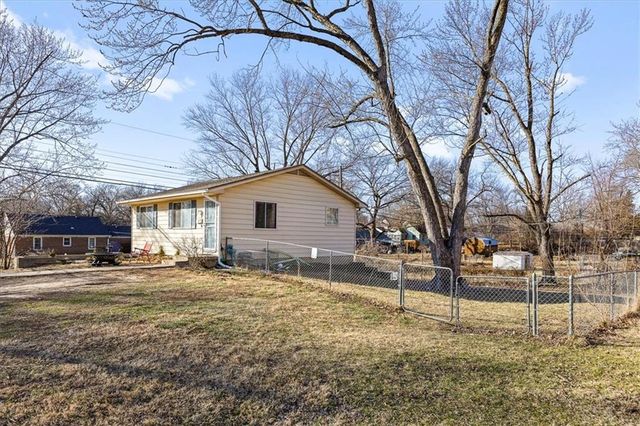 4344 Waverly Avenue, Kansas City, KS 66104