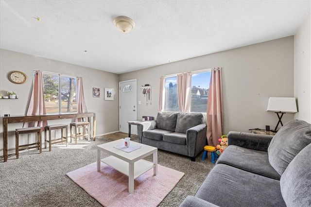 4344 Waverly Avenue, Kansas City, KS 66104