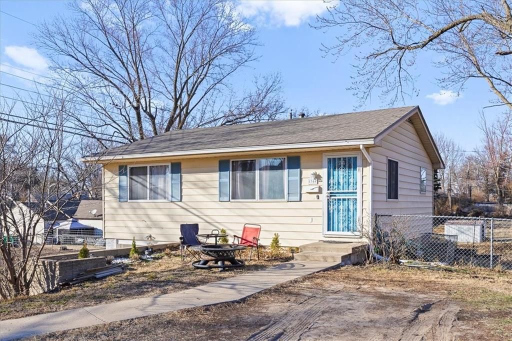 4344 Waverly Avenue, Kansas City, KS 66104