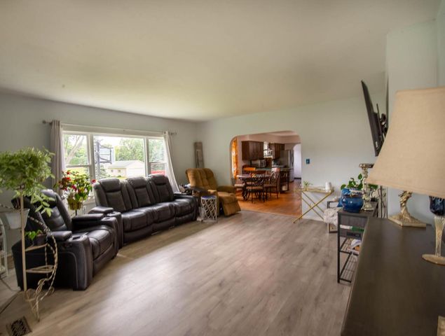 536 89th STREET, Twin Lakes, WI 53181