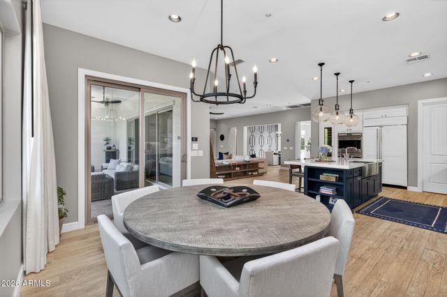 7624 E SOLANO Drive, Scottsdale, AZ 85250