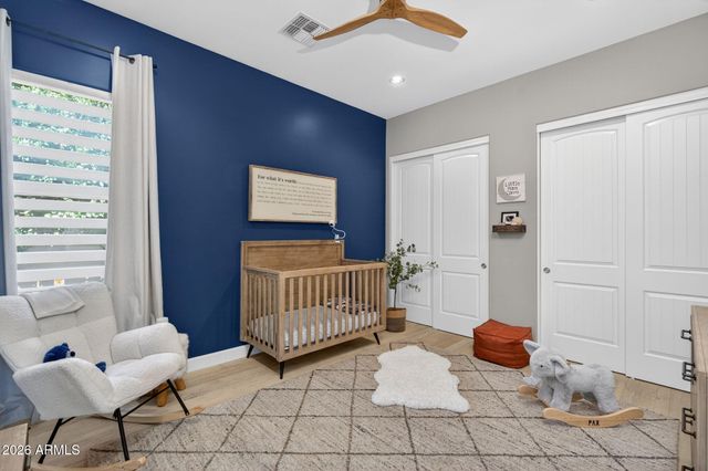 7624 E SOLANO Drive, Scottsdale, AZ 85250