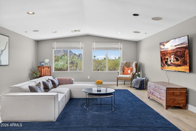 7624 E SOLANO Drive, Scottsdale, AZ 85250