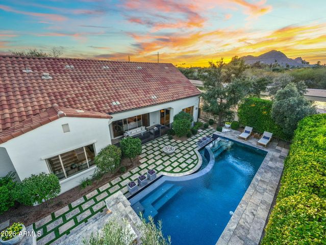 7624 E SOLANO Drive, Scottsdale, AZ 85250