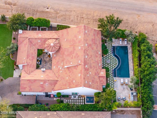 7624 E SOLANO Drive, Scottsdale, AZ 85250