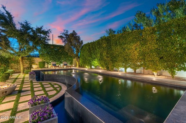 7624 E SOLANO Drive, Scottsdale, AZ 85250