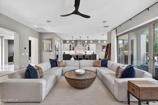 7624 E SOLANO Drive, Scottsdale, AZ 85250