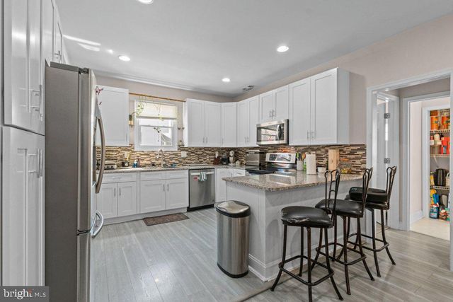 324 LAUREL AVE, Laurel, MD 20707