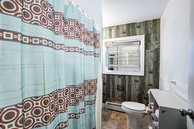 118 Parker St, New Bedford, MA 02740