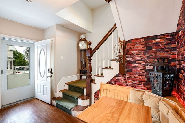 118 Parker St, New Bedford, MA 02740