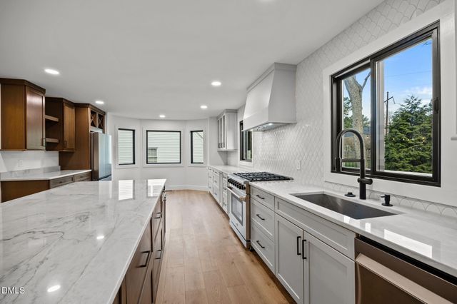 8309 Harps Mill Road, Raleigh, NC 27615