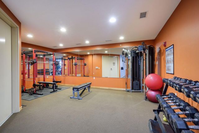 3640 Wooddale Avenue S 111, Saint Louis Park, MN 55416