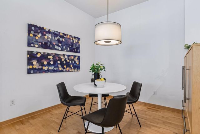 3640 Wooddale Avenue S 111, Saint Louis Park, MN 55416