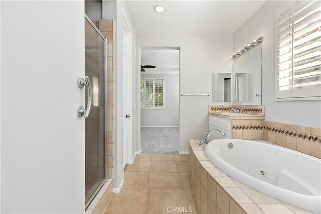 34 Shoreline Drive, Rancho Mirage, CA 92270